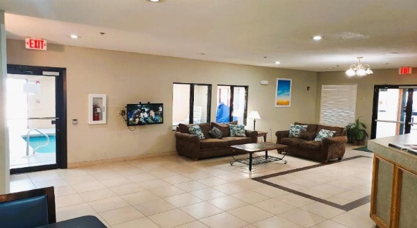 McPherson Inn By OYO, I-135 Main image